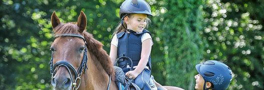 Ausbildung und Wissen kann Unfällen im Pferdesport vorbeugen