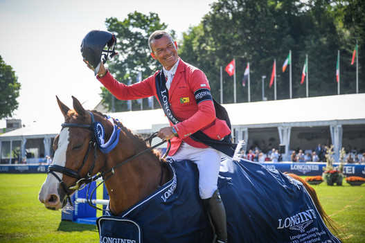 Pius Schwizer der erfolgreichste Reiter des ganzen Turniers. (Copyright: CSIO St.Gallen/Katja Stuppia)