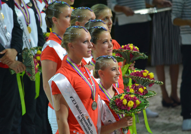Team Lütisburg holt für die Schweiz eine Voltige-Silbermedaille!
