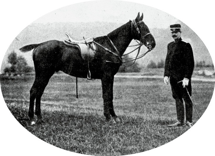 Kavalleriemajor Treytorrens de Loys, Sieger im Distanzritt Zürich - Luzern - Zürich von 1899 | © Archiv Max E. Ammann