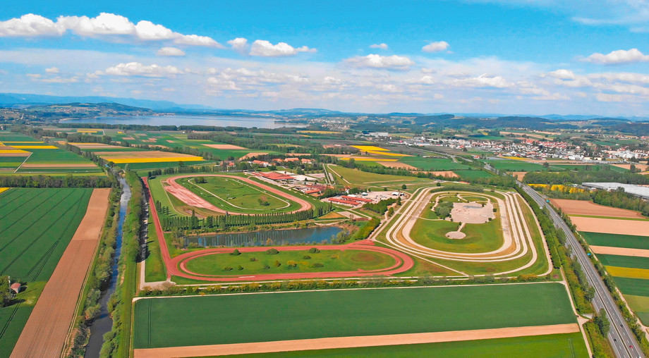 Vue aérienne du site de compétition du CE à l’IENA. (Photo: IENA)