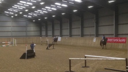 Congrès de l’International Group of Equestrian Qualification à Birmingham: Équitation éthologique, entraînement  hivernal et le sentiment du cavalier