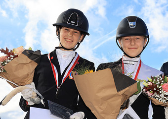 Das Siegerpodest SM Pony: Mia Sanna Walser, Sarah Demmler, Liah Hefti (Bild: Serge Petrillo) 