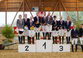 Les champions suisses individuels et les classés des catégories A, B et Actifs © Beat Waser